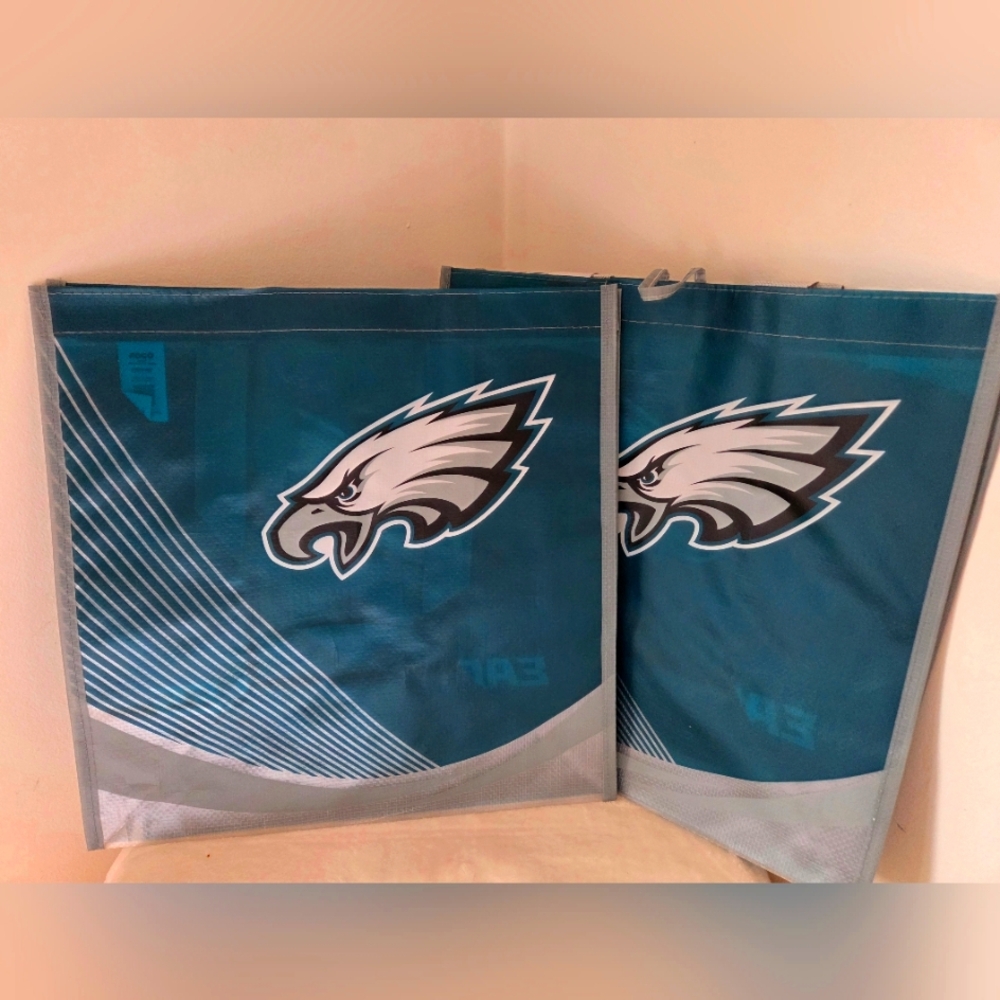 PHILADELPHIA EAGLES 🦅 Set of 2 Reusable Tote Shopping Bags NFL Football NWT🏈 - Picture 2 of 16